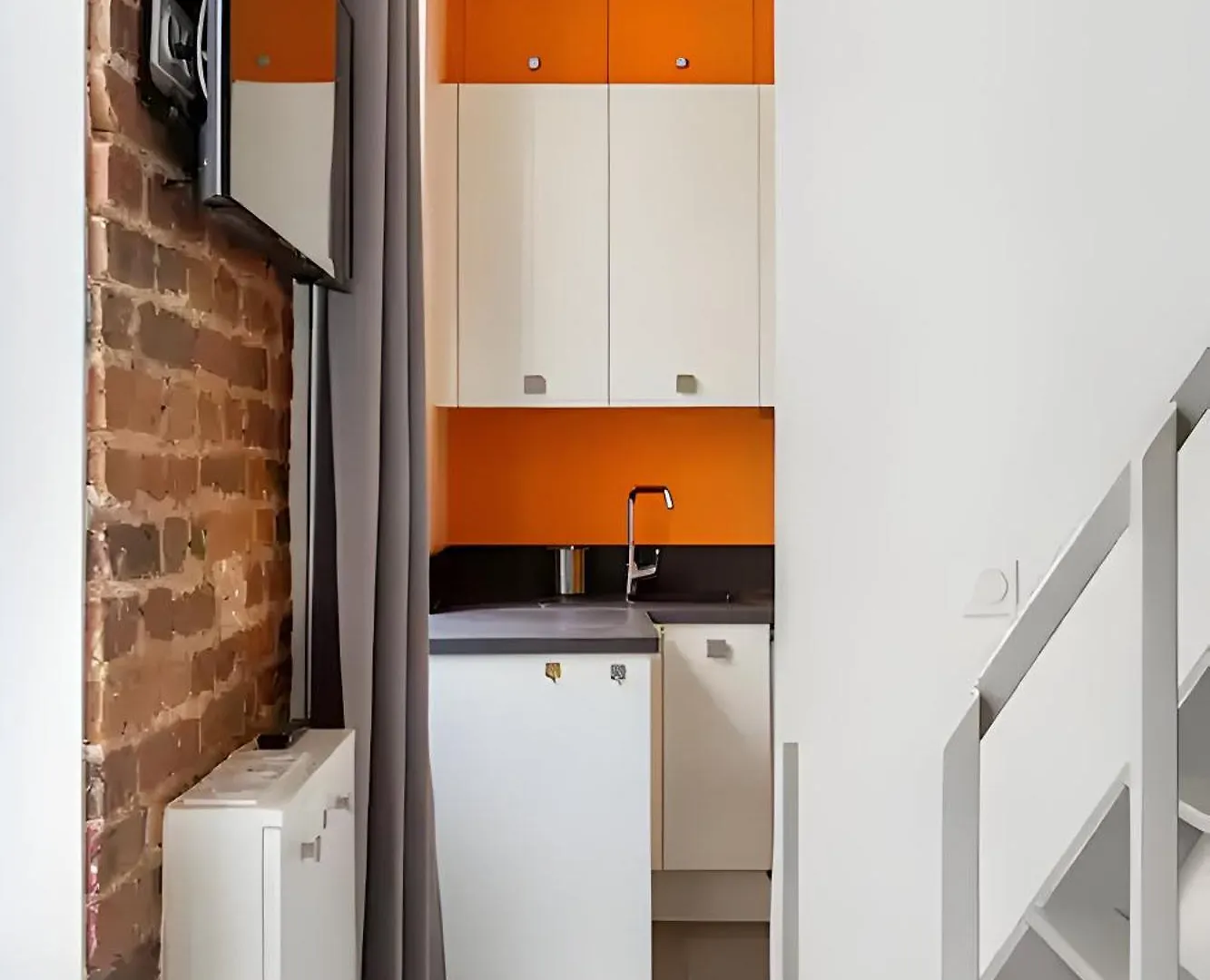 Casa Naranja